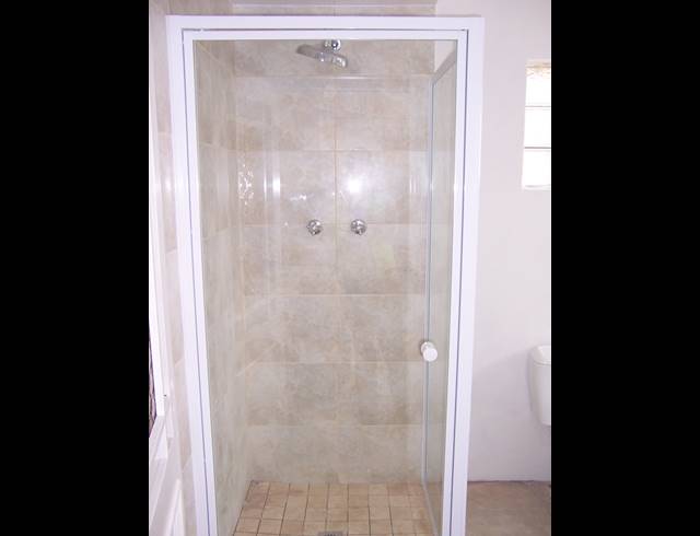 2 bed property to rent in OBSERVATORY